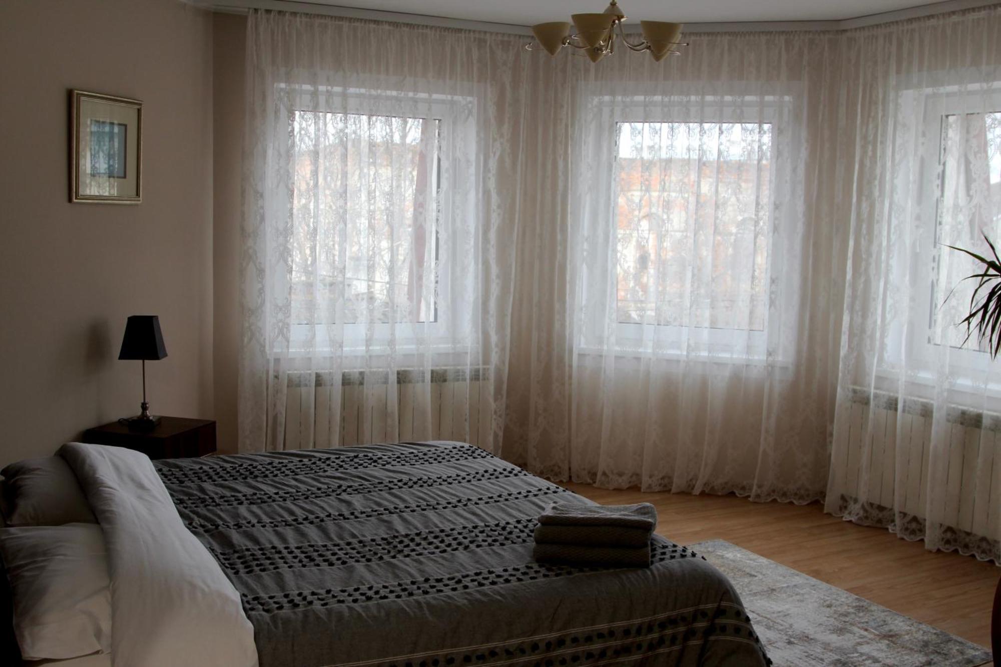 Опал Hotel Stryi Exterior photo